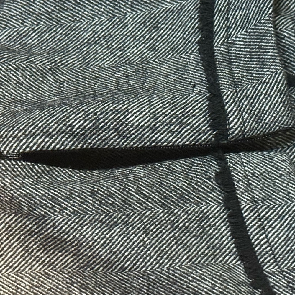 Banana Republic Gray V-Neck Tweed Midi Dress - Picture 7 of 7